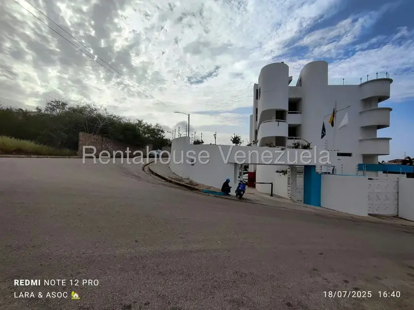 Terreno (Residencial) en Venta en Playa el Angel, Nueva Esparta - 2