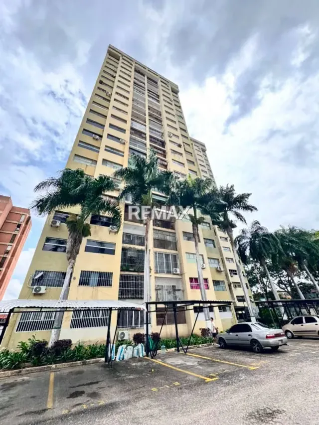 En Venta Apartamento PH en el este Ubicacion estrategica Cerca de la Av Lara - 13