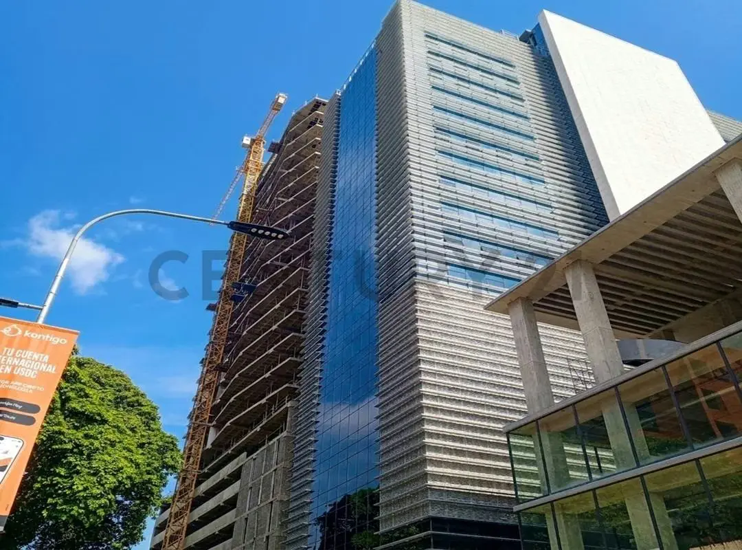 EN VENTA OFICINA PREMIUM EN LAS MERCEDES, TORRE GUAYANA