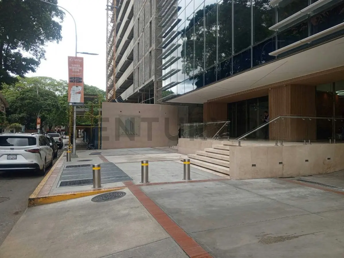 EN VENTA OFICINA PREMIUM EN LAS MERCEDES, TORRE GUAYANA - 6