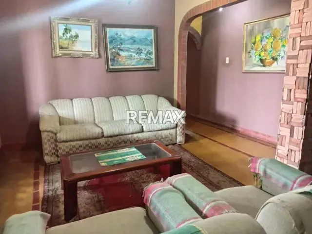 Casa de 2 Niveles en Alquiler, Amoblada y Equipada Ideal para Empresas. - 5