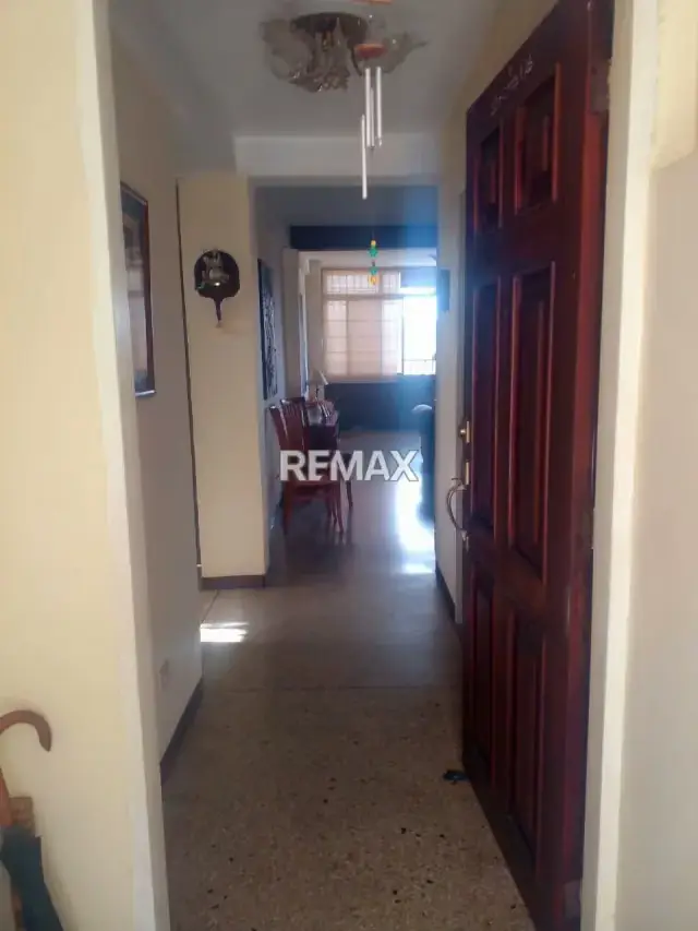 Vendo apartamento Edificio San Juan Bautista