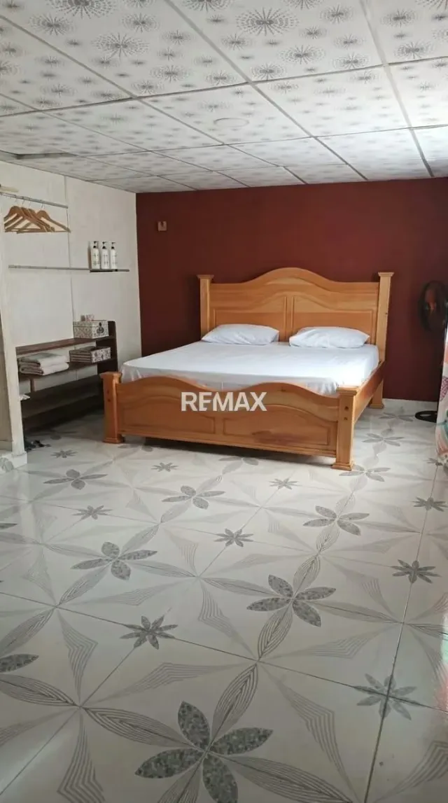 CASA EN VENTA EN LA FRIA Ubicación Barrio Las Delicias Calle 13 en La Fría. - 6