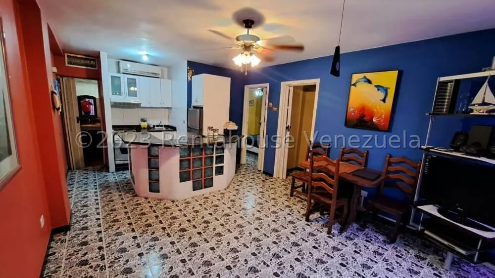 Apartamento (1 Nivel) en Venta en Agua Sal, Miranda - 2
