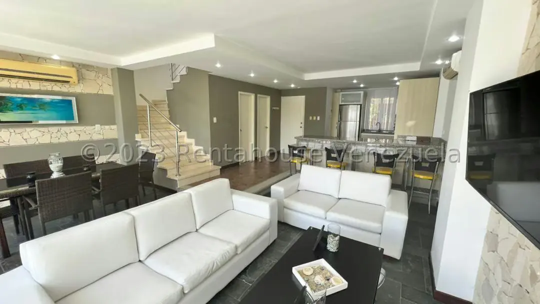 Townhouse (1 Nivel) en Venta en Puerto Encantado, Miranda - 2