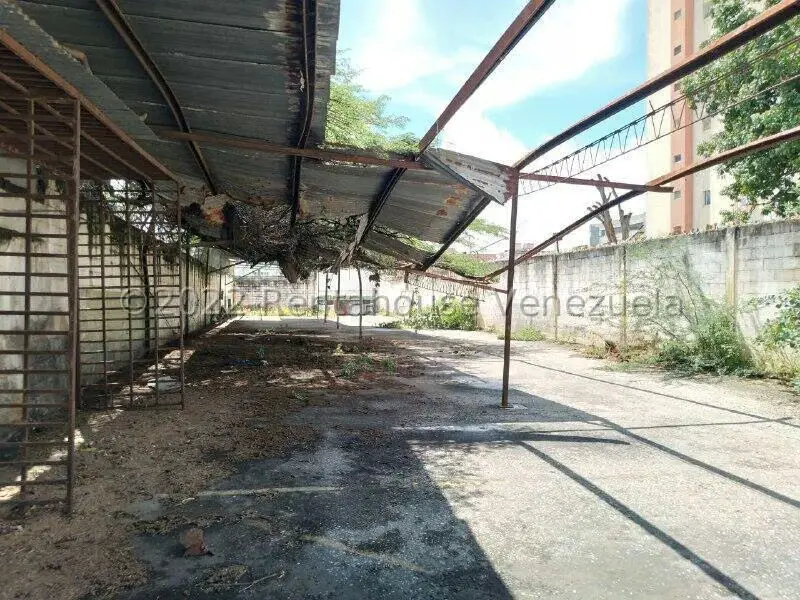 Terreno (Comercial) en Venta en Centro, Lara - 11