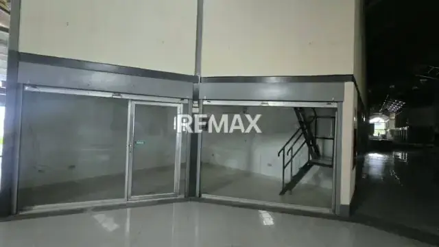 ALQUILER LOCAL COMERCIAL. CC METROMARKET. SAN DIEGO