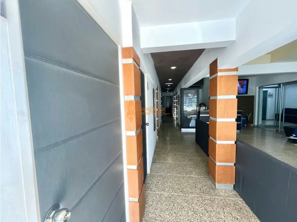En Alquiler Local para Consultorio Valencia Urb. El Viñedo con planta - 4