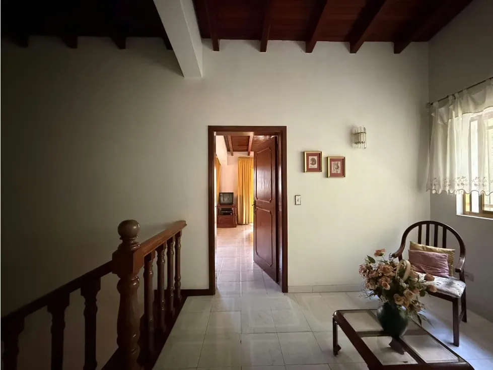 Se vende Casa 400m² 3h/4b/5p Colinas de Tamanaco - 16
