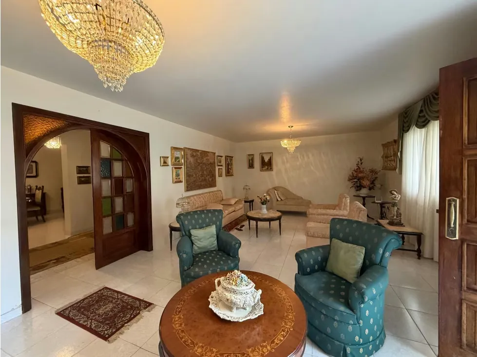 Se vende Casa 400m² 3h/4b/5p Colinas de Tamanaco - 7