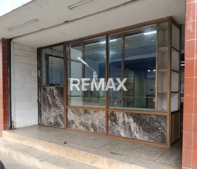 LOCAL COMERCIAL (100m2) Calle Comercio - 6