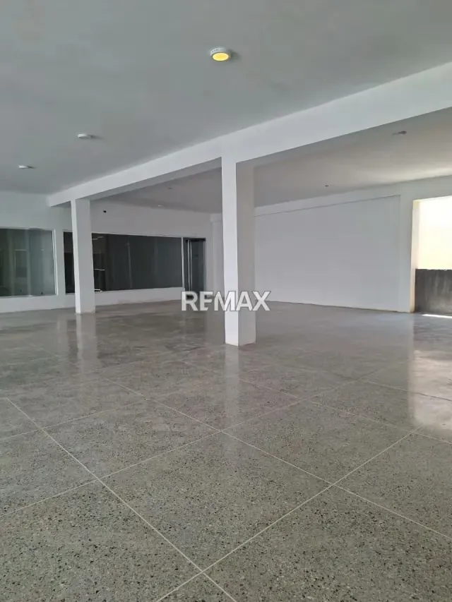 LOCAL COMERCIAL PARA ESTRENAR EN SAN FRANCISCO - 15