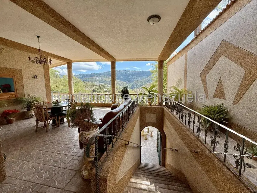 Casa (Multipes Niveles) en Venta en El Cafetal, Distrito Metropolitano - 6