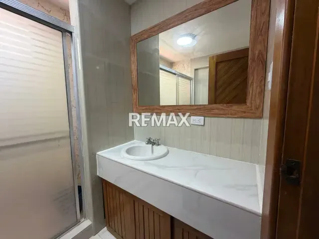 Se Vende Moderno Dúplex de 96 m2 totalmente Remodelado en Residencias Ancorage - 16