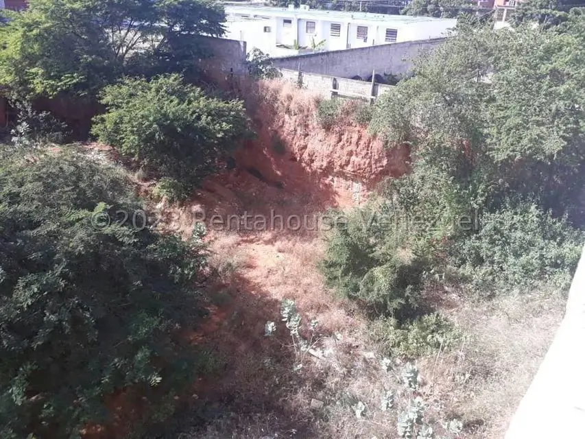 Terreno (Comercial) en Venta en Playa Grande, Vargas - 4