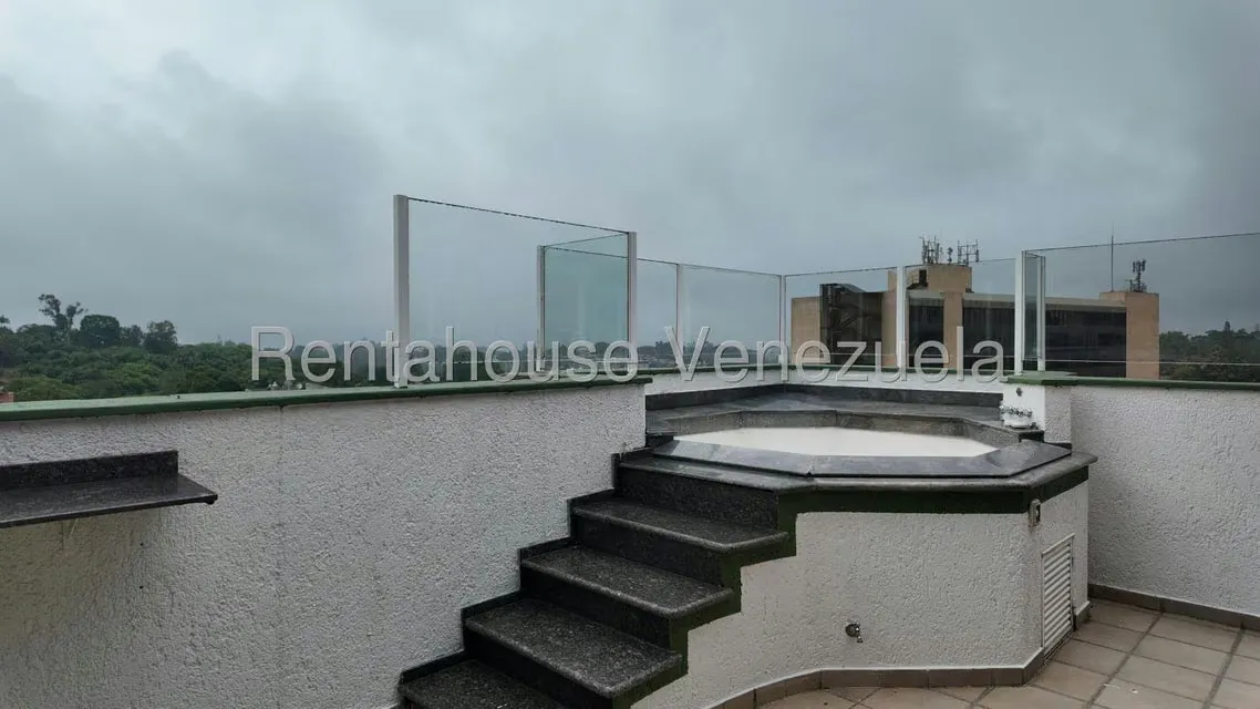 Apartamento (Duplex) en Venta en La Lagunita Country Club, Distrito Metropolitano - 15