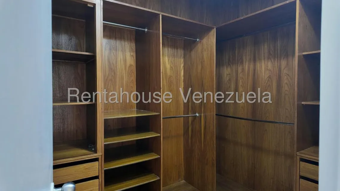 Apartamento (Duplex) en Venta en La Lagunita Country Club, Distrito Metropolitano - 5