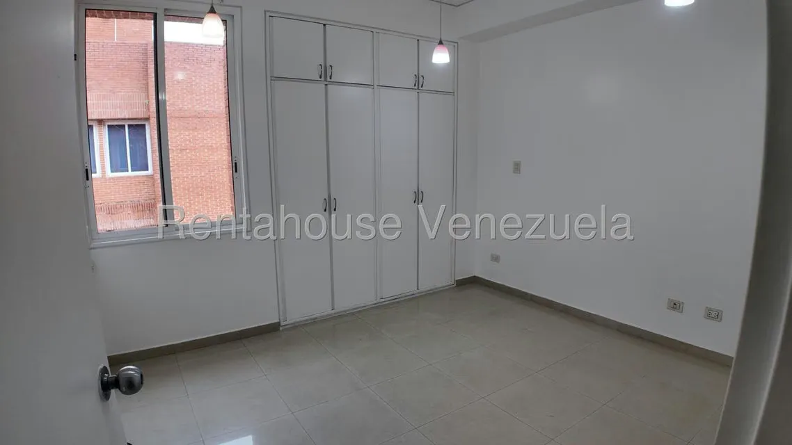 Apartamento (Duplex) en Venta en La Lagunita Country Club, Distrito Metropolitano - 10