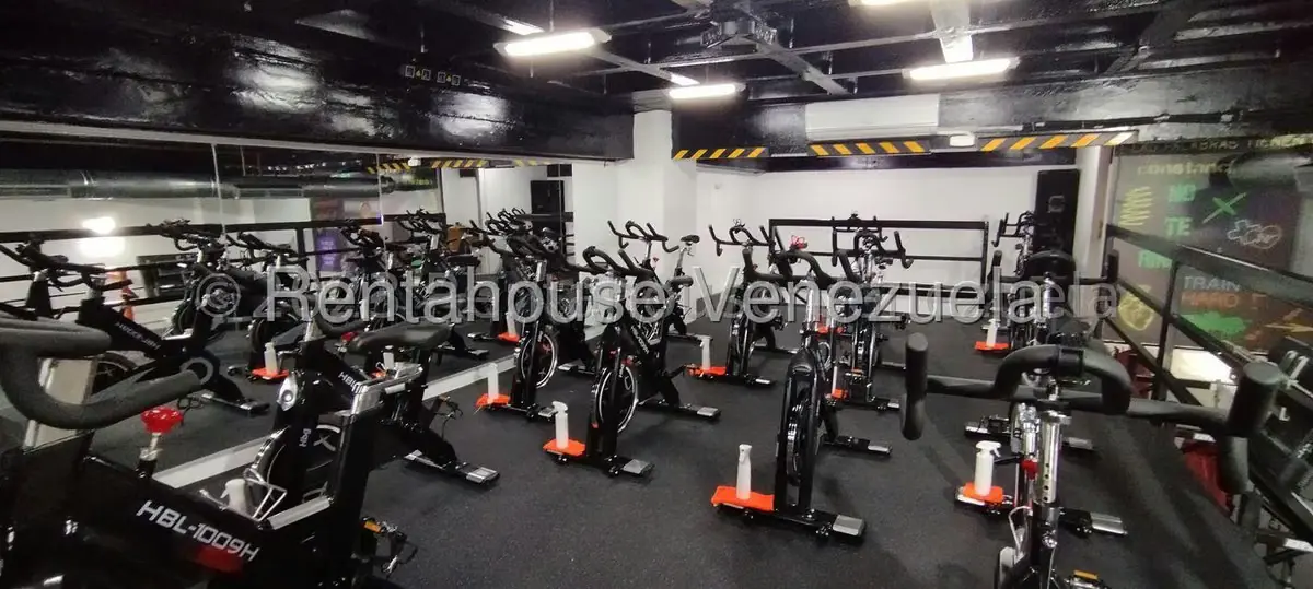 Local Comercial en Venta en Prados del Este, Distrito Metropolitano - 16