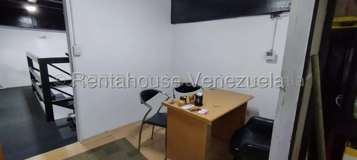 Local Comercial en Venta en Prados del Este, Distrito Metropolitano - 27