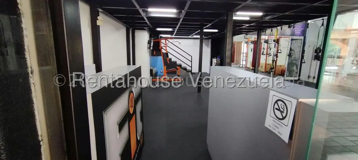 Local Comercial en Venta en Prados del Este, Distrito Metropolitano - 4