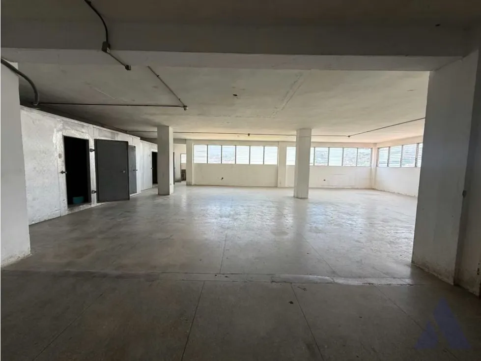 Se alquila piso industrial 600m2 El Llanito 6098 - 11