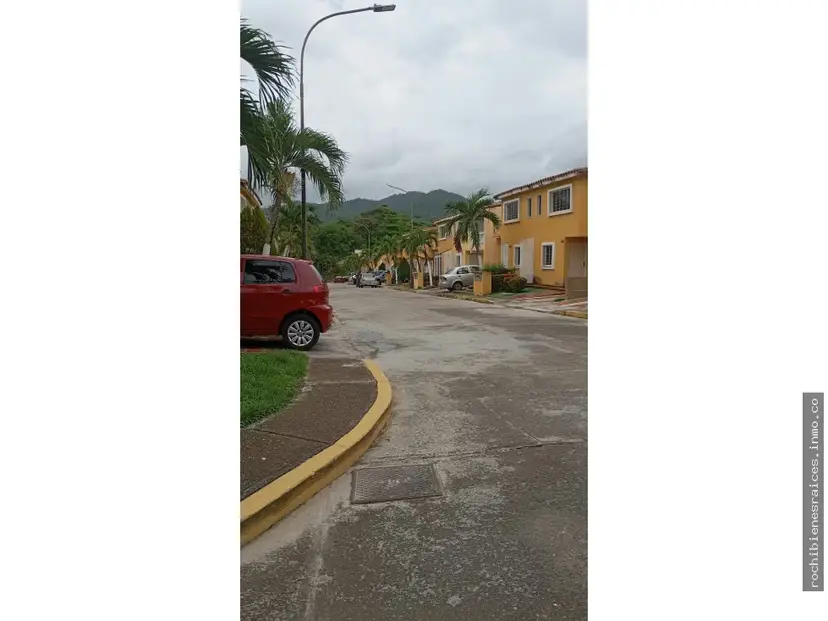 VISTA DORADA CASA EN VENTA