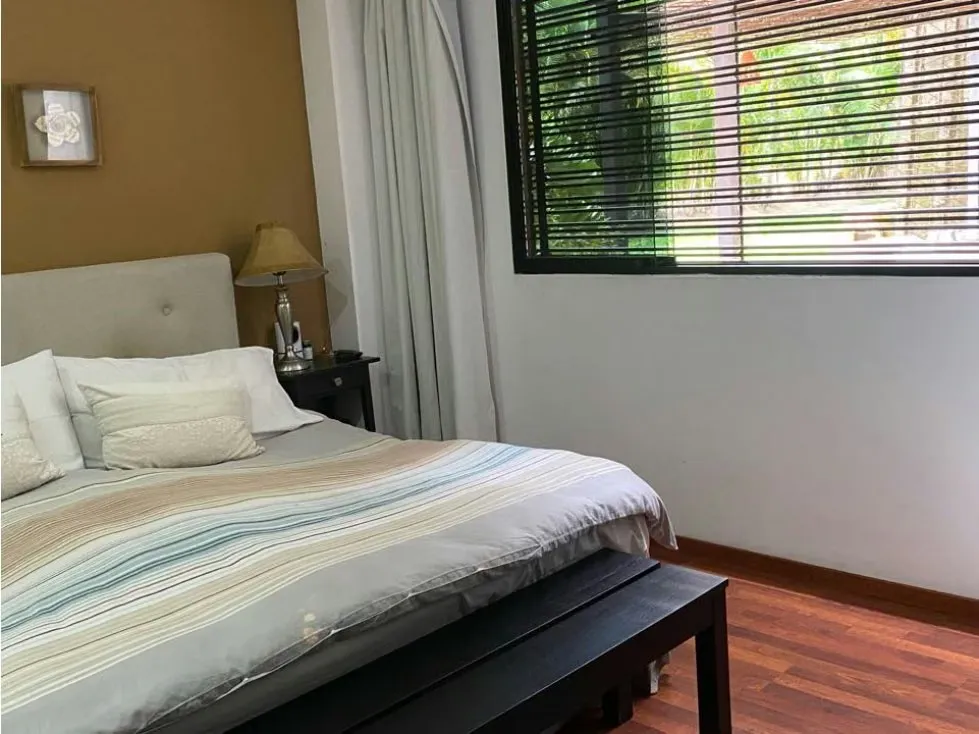 Se vende PB 300m2 3h+2s/5b/3pe Prados del Este - 23