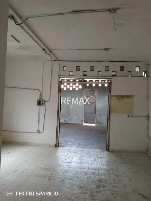 ALQUILER DE GALPON 580M2 EN LA PIEDAD - 10