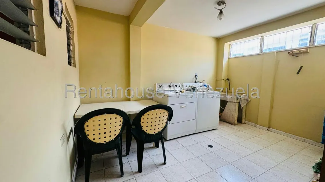 Casa (Multipes Niveles) en Venta en La Mora II, Aragua - 12