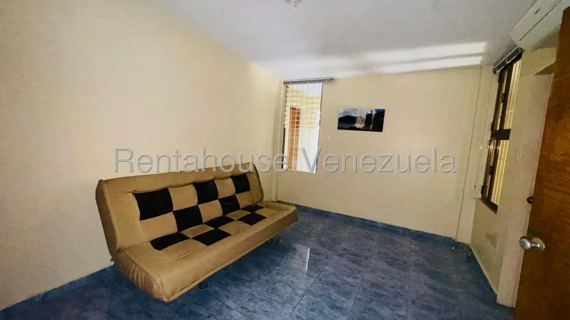 Casa (Multipes Niveles) en Venta en La Mora II, Aragua - 19