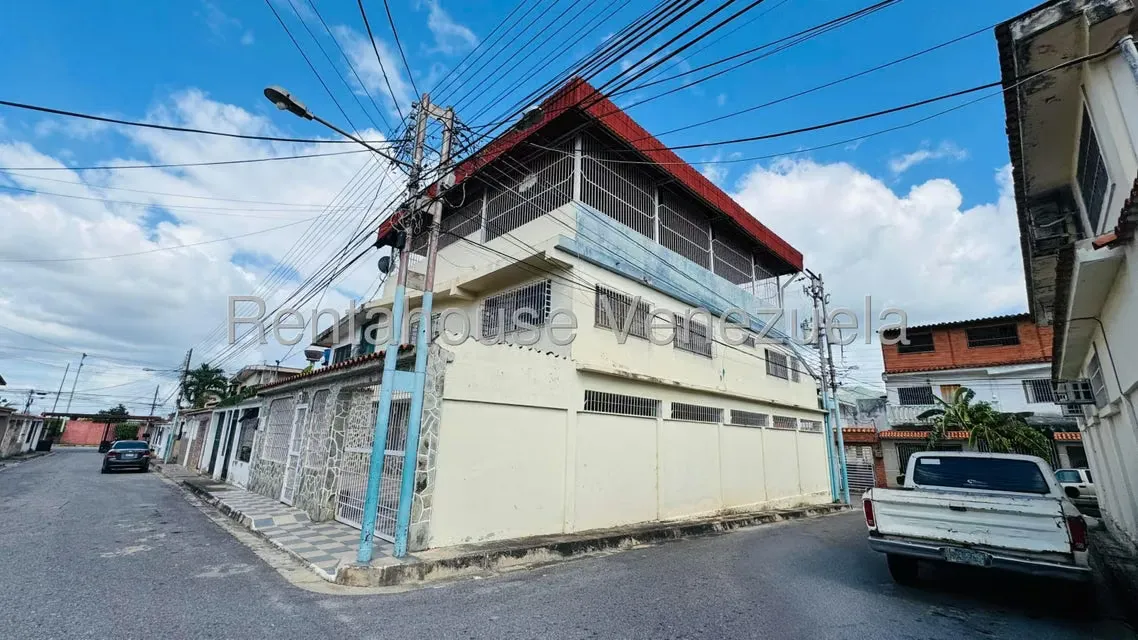 Casa (Multipes Niveles) en Venta en La Mora II, Aragua - 44
