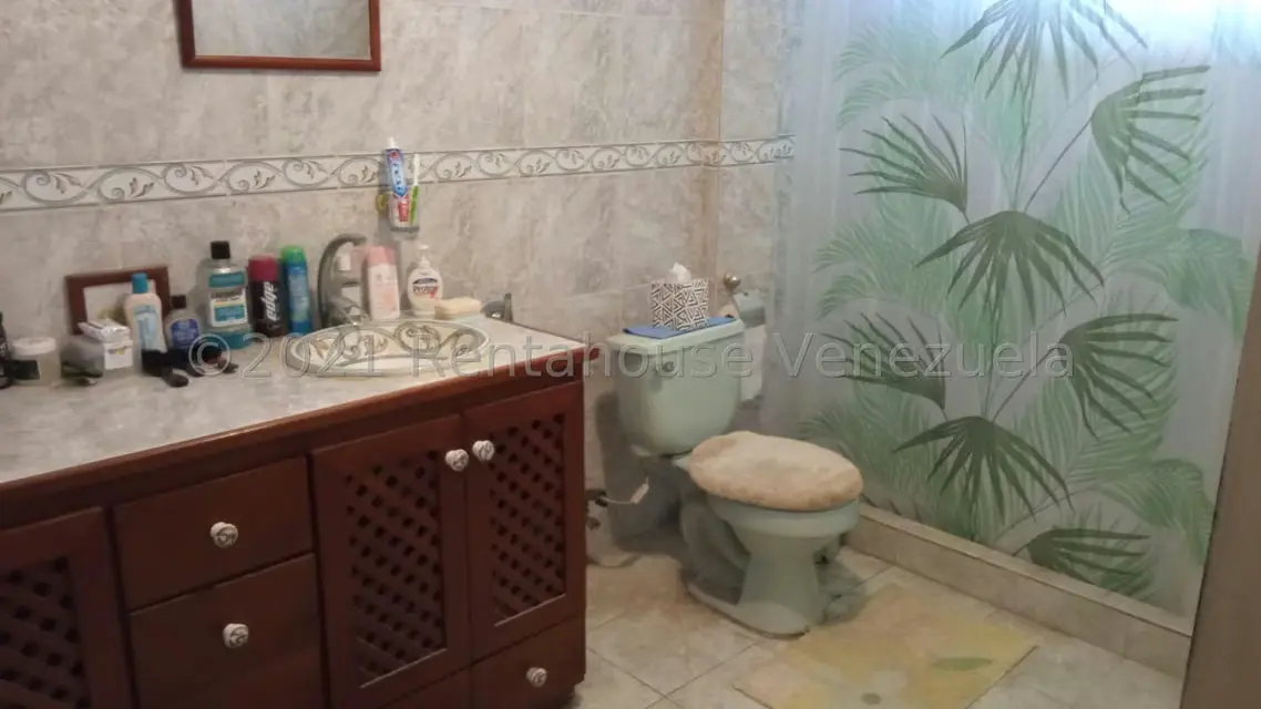 Casa (Duplex) en Venta en Oripoto, Distrito Metropolitano - 12