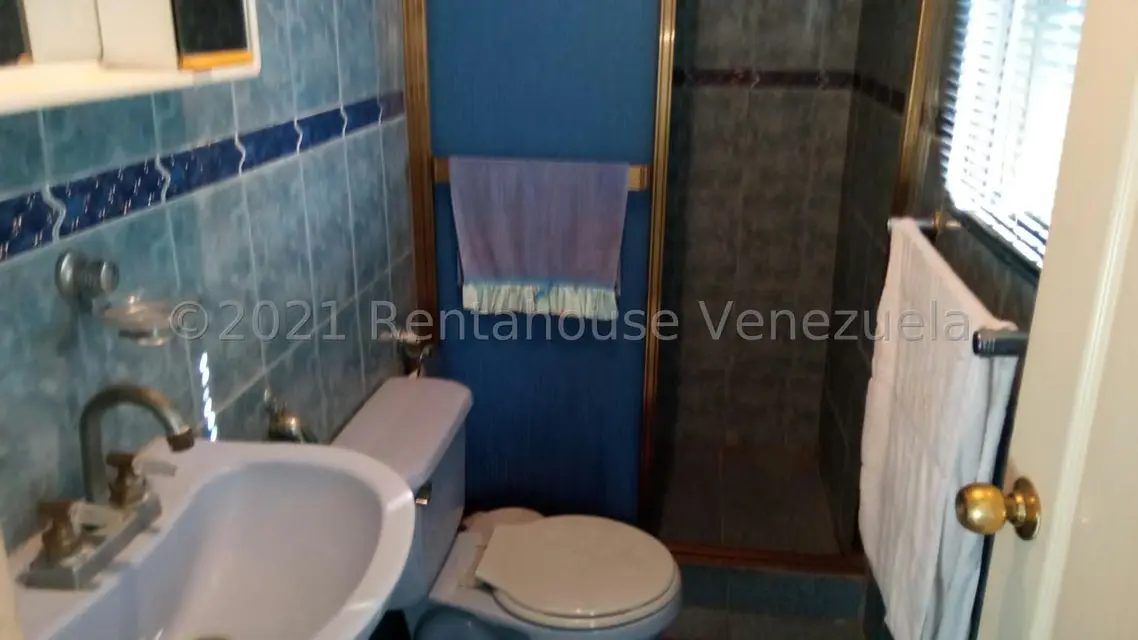 Casa (Duplex) en Venta en Oripoto, Distrito Metropolitano - 14