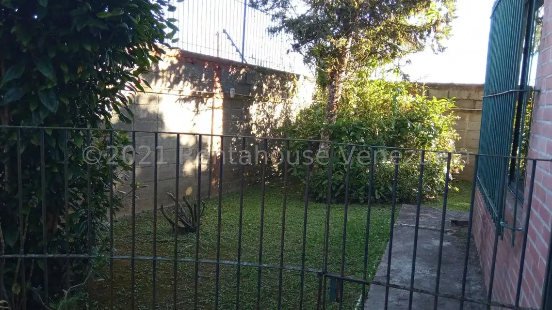 Casa (Duplex) en Venta en Oripoto, Distrito Metropolitano - 20