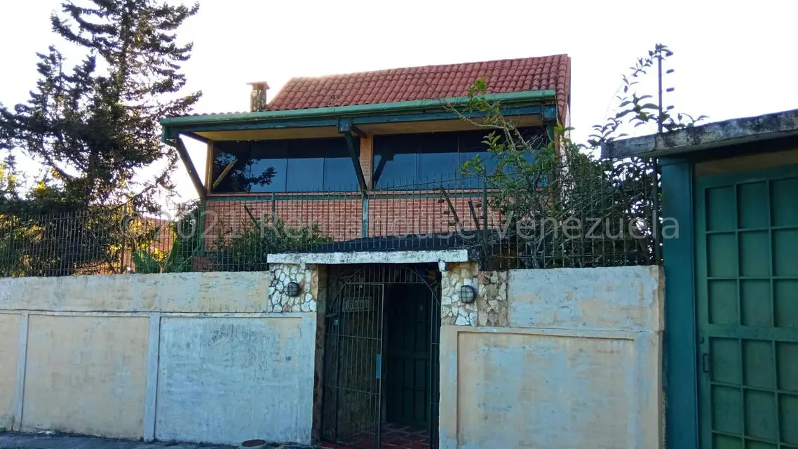 Casa (Duplex) en Venta en Oripoto, Distrito Metropolitano - 2