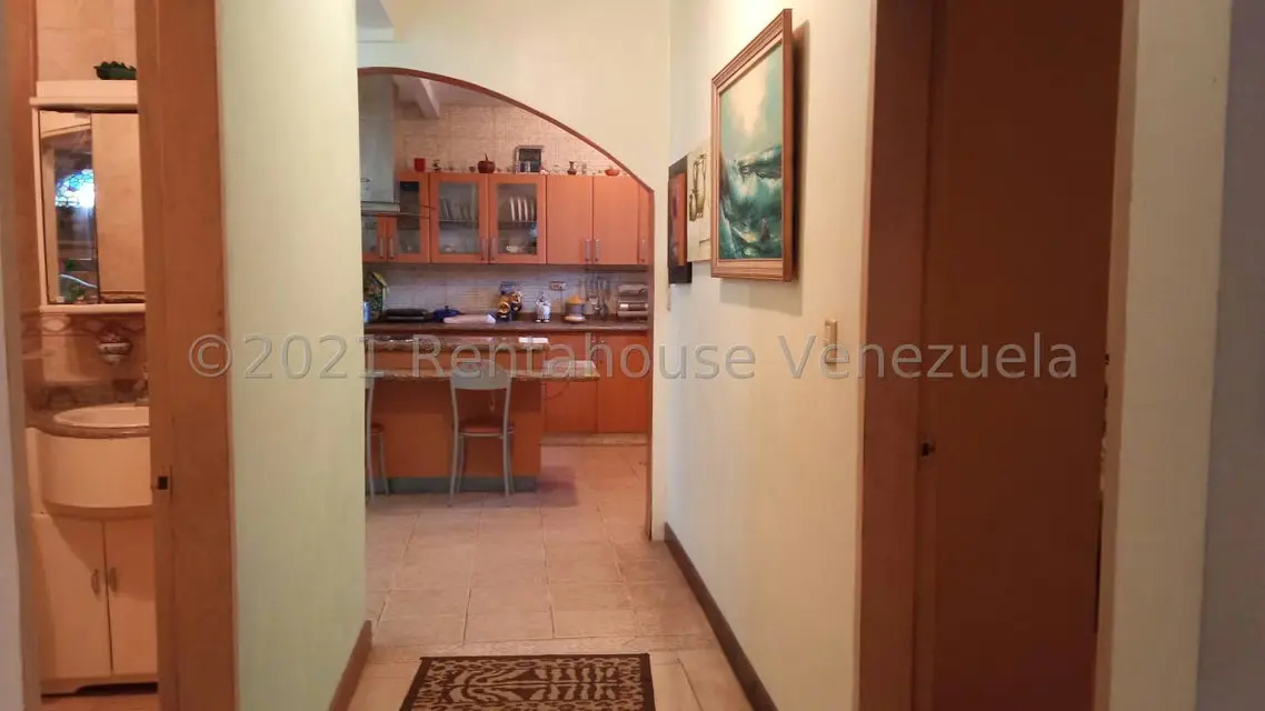 Casa (Duplex) en Venta en Oripoto, Distrito Metropolitano - 10