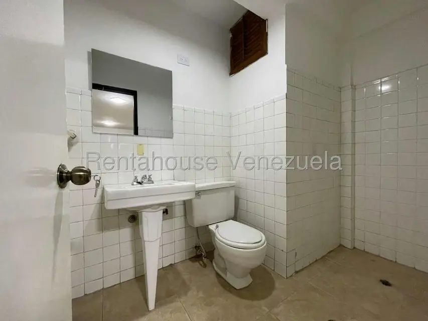 Local Comercial en Alquiler en Zona Centro, Aragua - 14