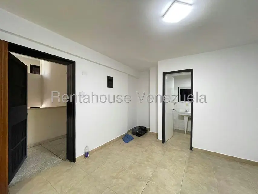 Local Comercial en Alquiler en Zona Centro, Aragua - 6