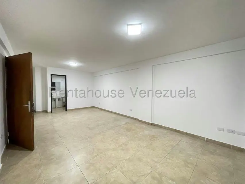 Local Comercial en Alquiler en Zona Centro, Aragua - 8