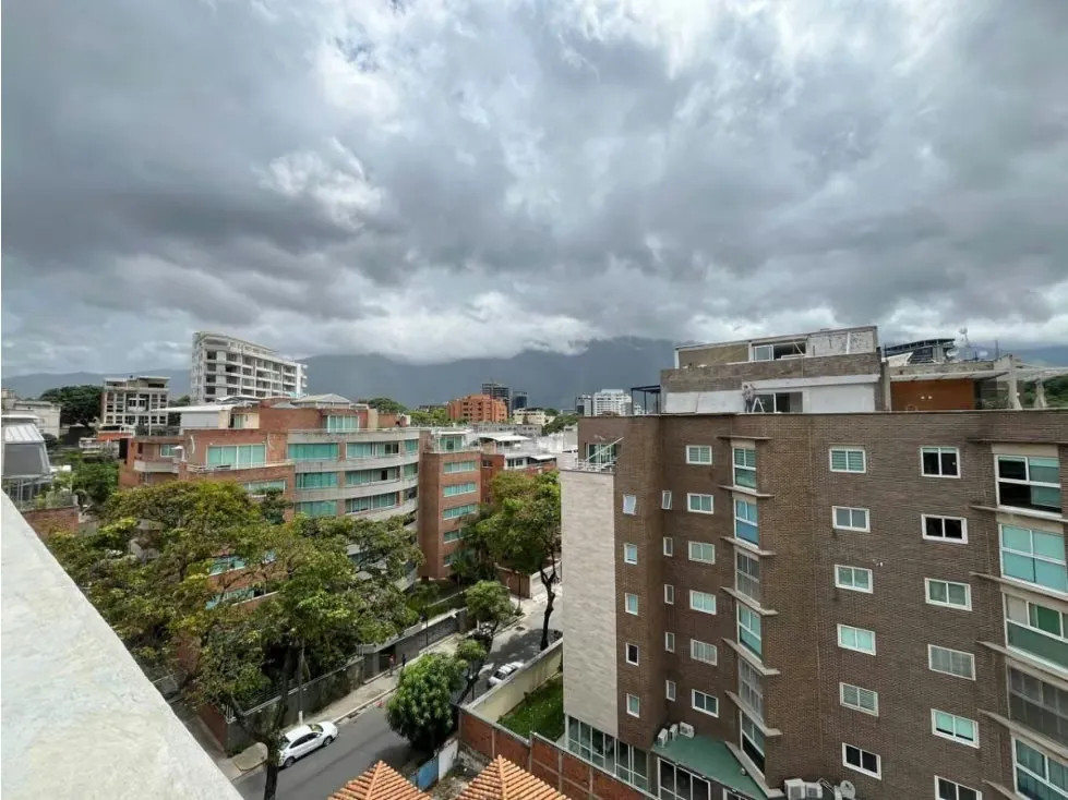 Pent House en Venta y Financiado - Los naranjos de Las Mercedes - 12