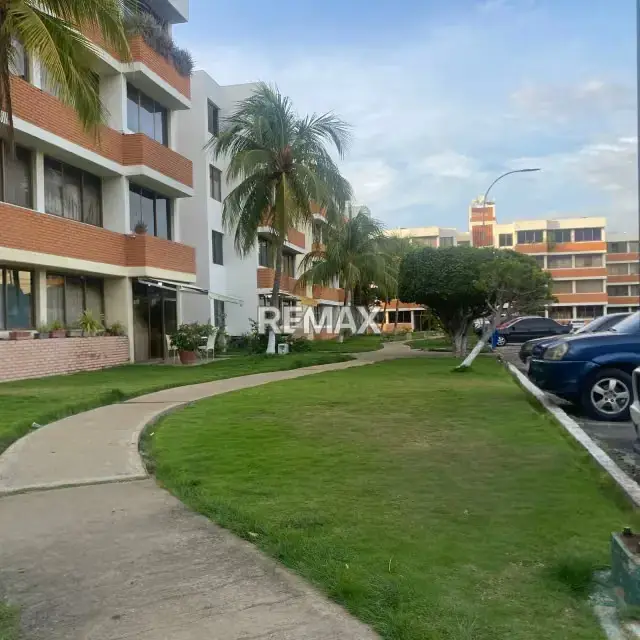 Se Vende Apartamento Planta baja, Conjunto Residencial Flamingo, complejo Turistico el Morro, Lechería