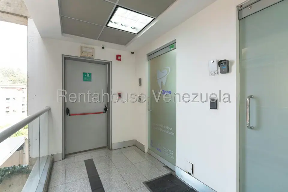 Local Comercial en Alquiler en La Trinidad, Distrito Metropolitano - 17