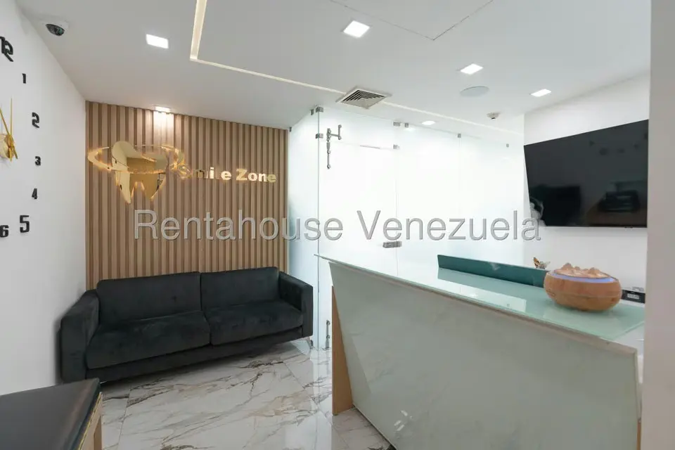 Local Comercial en Alquiler en La Trinidad, Distrito Metropolitano - 3