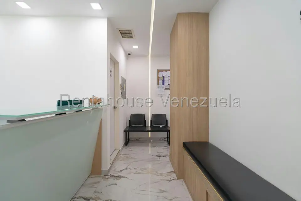Local Comercial en Alquiler en La Trinidad, Distrito Metropolitano - 5