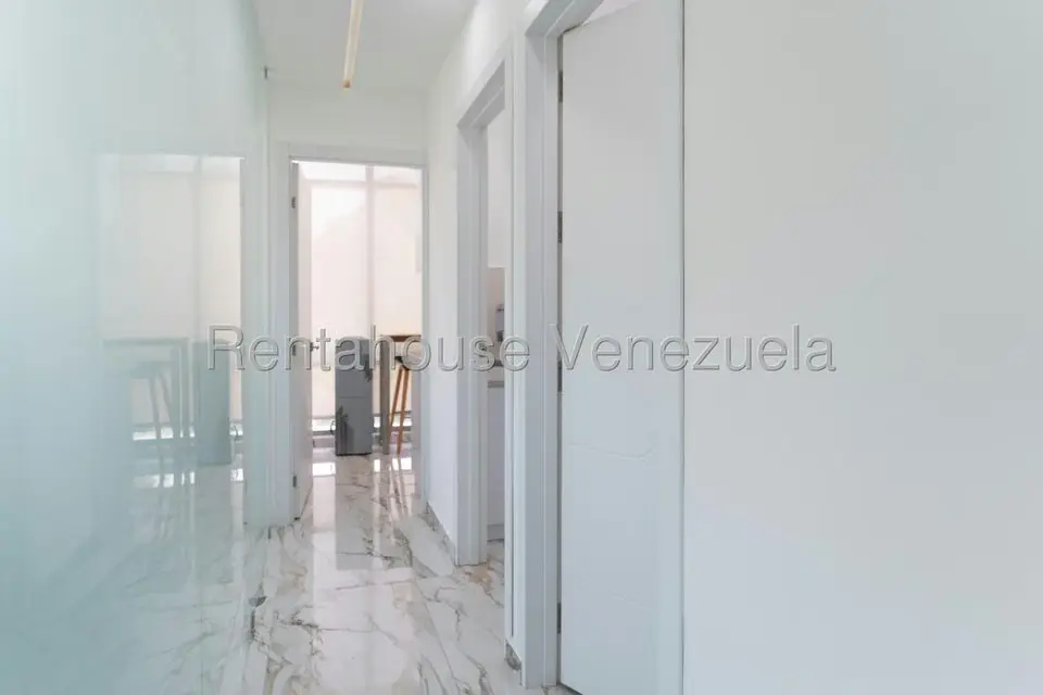 Local Comercial en Alquiler en La Trinidad, Distrito Metropolitano - 7