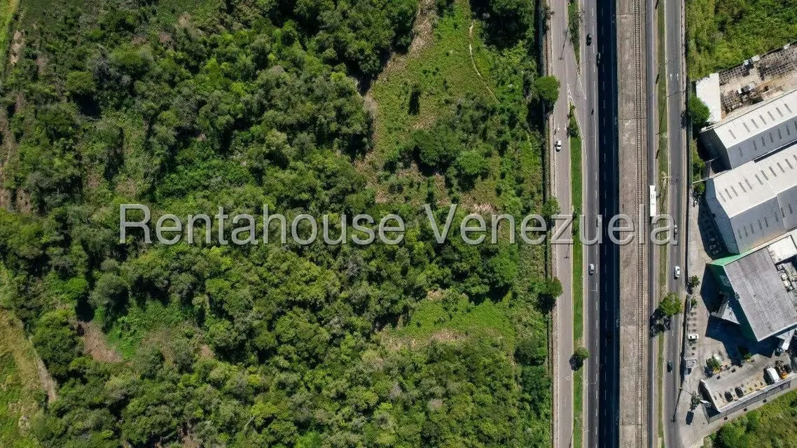 Terreno (Comercial) en Venta en El Ingenio, Miranda - 9