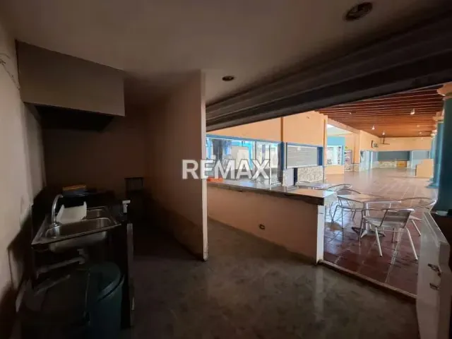 EN VENTA LOCAL PARA NEGOCIO DE COMIDA, CC LA ESTANCIA, JUAN GRIEGO, ISLA DE MARGARITA. - 6