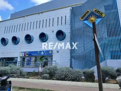 Se Vende Local Comercial en Centro Comercial Coro Edo. Falcón