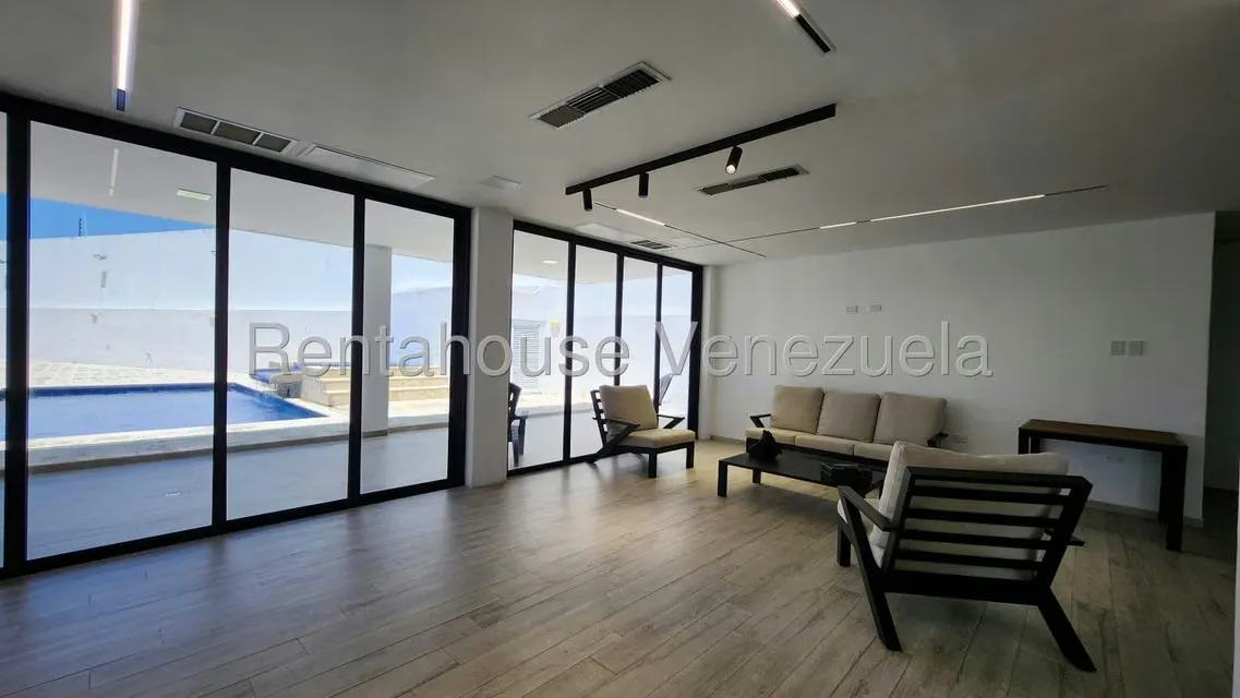 Casa (Multipes Niveles) en Venta en Puerto Encantado, Miranda - 3